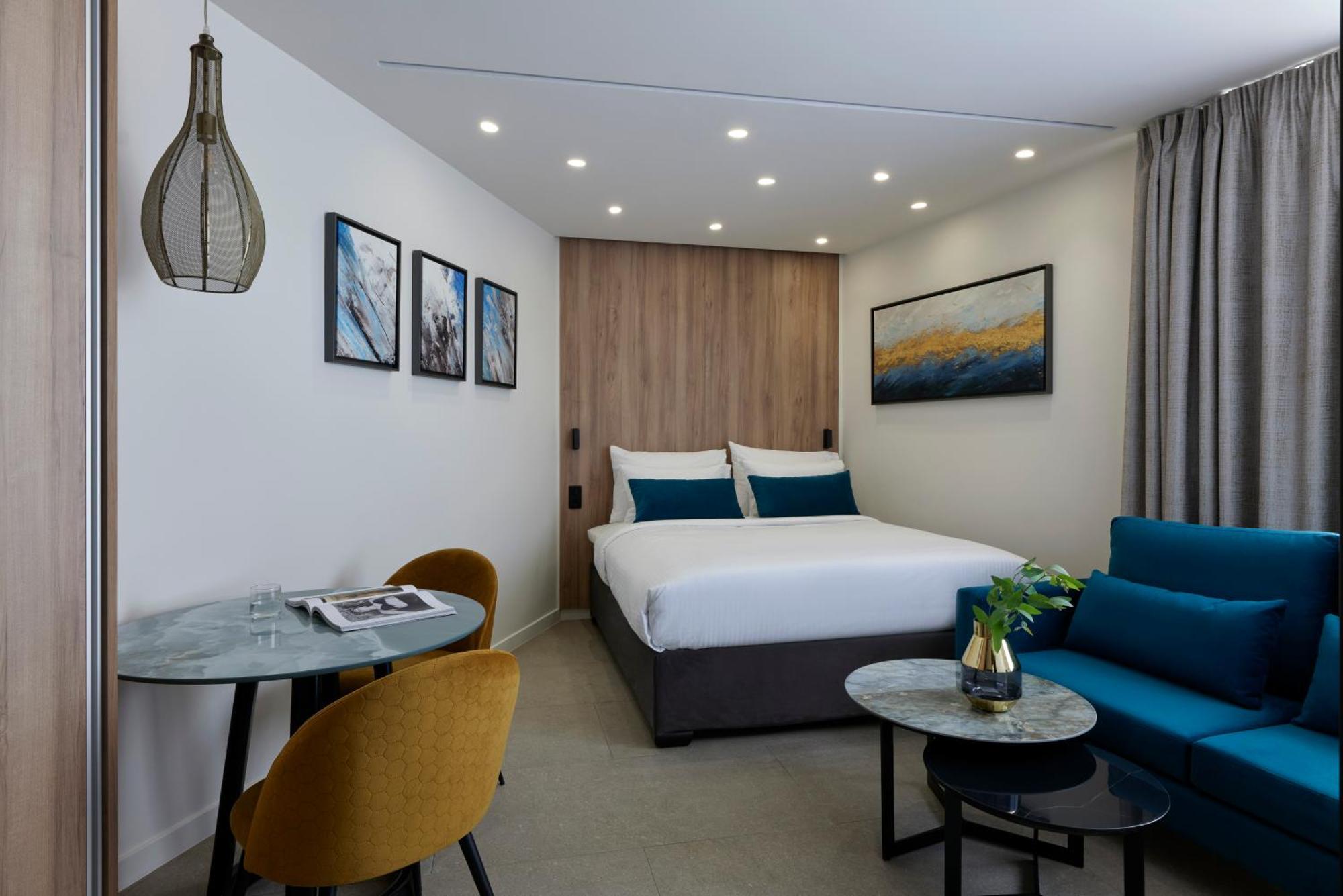 Hestia - Kolokotroni 23 Hotel Athena Bagian luar foto