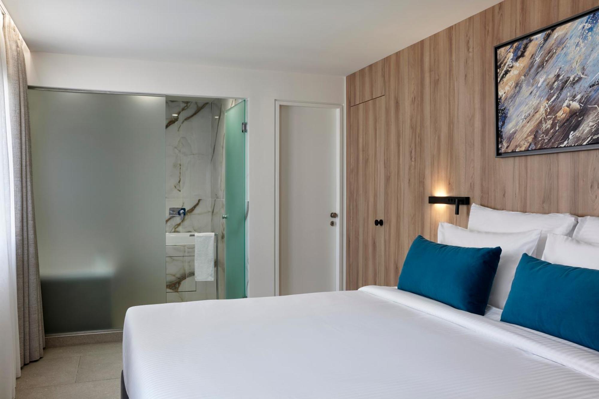 Hestia - Kolokotroni 23 Hotel Athena Bagian luar foto