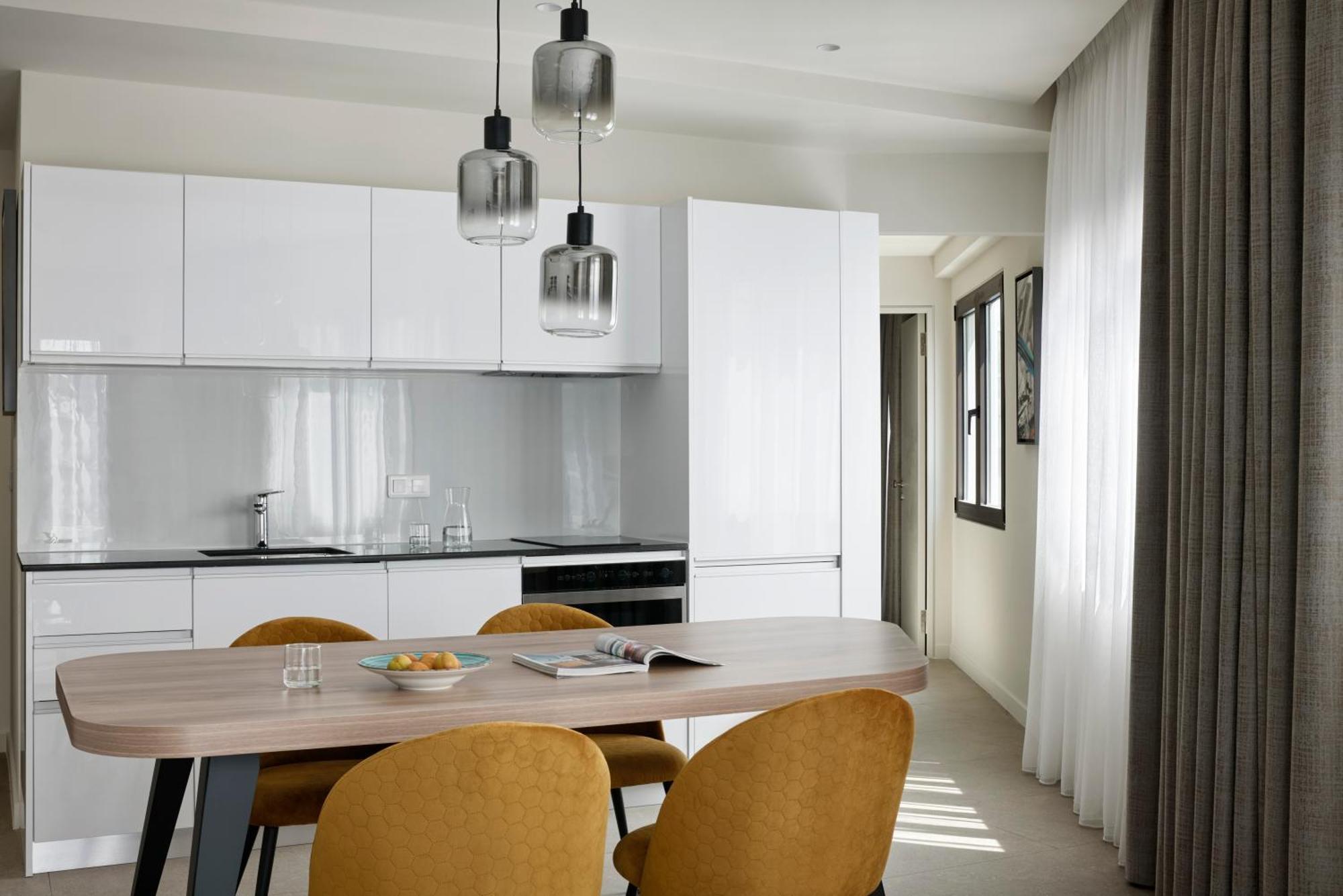 Hestia - Kolokotroni 23 Hotel Athena Bagian luar foto